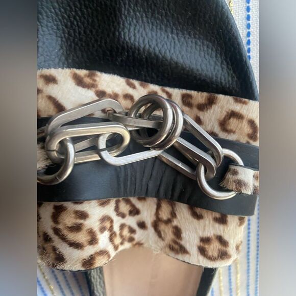 Stuart Weitzman Sandals Sz 7.5  black leather Animal Print Silver Metal Chains - Picture 5 of 14